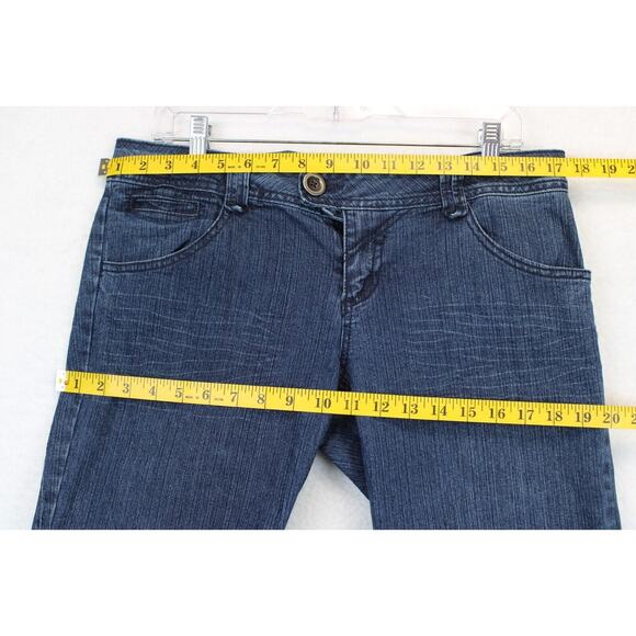 Rewind Capri Button Hem Jeans Women 9 Mid Rise Flat Front Stretch Blue Pants - Picture 5 of 13